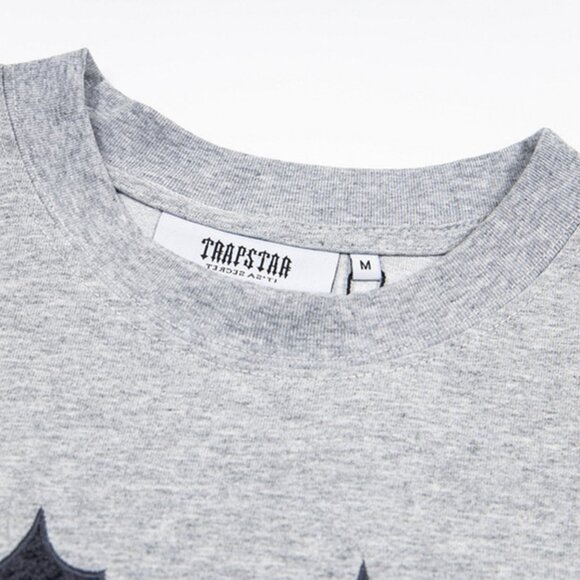 Trapstar Grey Graphic T Shirt - Picture 4 of 4